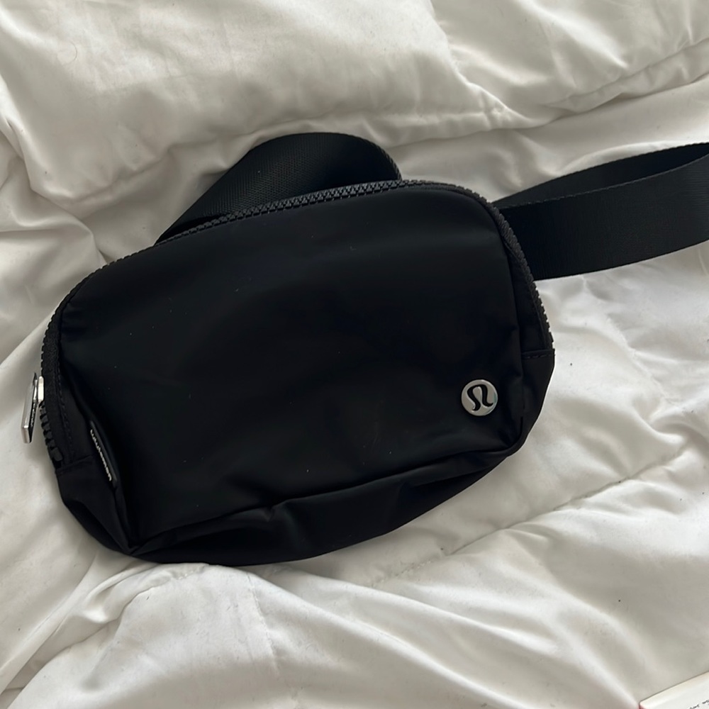 Brand new with tags everywhere belt bag